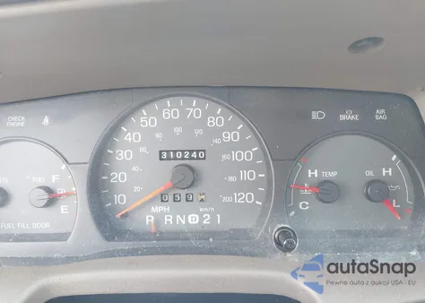 2003 Mercury Grand Marquis Gs from USA, damaged, VIN 2MEFM74W33X713078